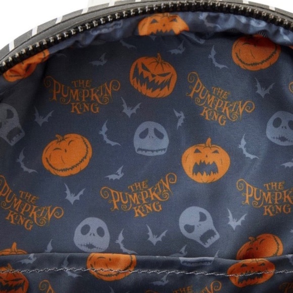 Loungefly X Disney Nightmare Before Christmas Jack Pumpkin Glow Head Backpack - Picture 6 of 6